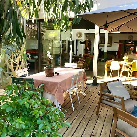 Oda ve Kahvaltı Aux Terrasses Bordeaux